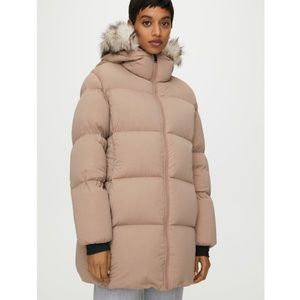 Aritzia Park City Mid Puffer Clay